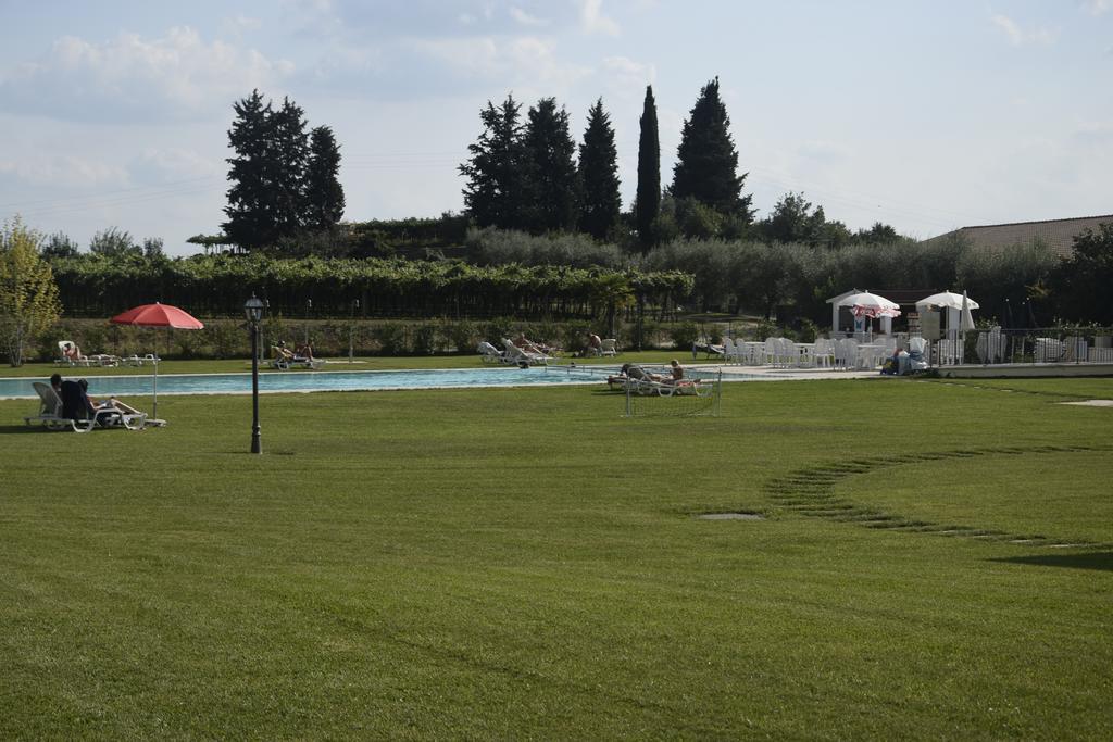 Relais Corte Pontigliardo Cola  Exterior photo